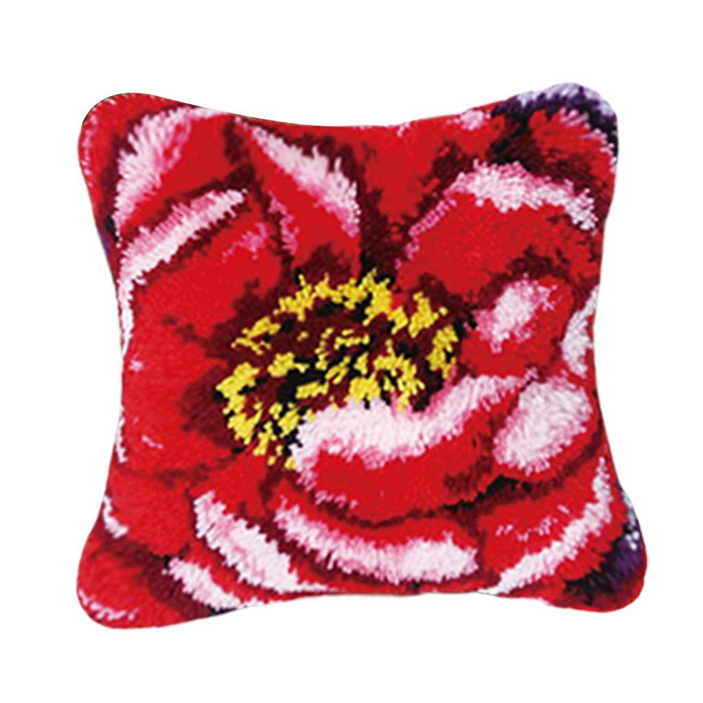 Kit per Cuscini a Forma di Ani - Yarn Home Decor recensione e prezzo